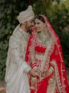 Abhishek Pathak and Shivaleeka Oberoi share first official wedding pictures (3)