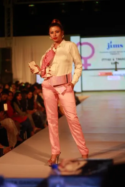 Fashion Show “Styles And Trends 2019”