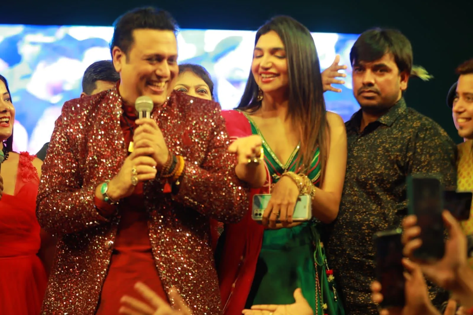 Govinda Ji is a mentor to me and I learnt many garba steps from him says Kriti Verma (3)