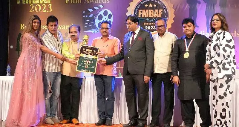 Awardee Sudeer Gaikwad and Adv Vishal Balasaheb Raje Nimbalkar