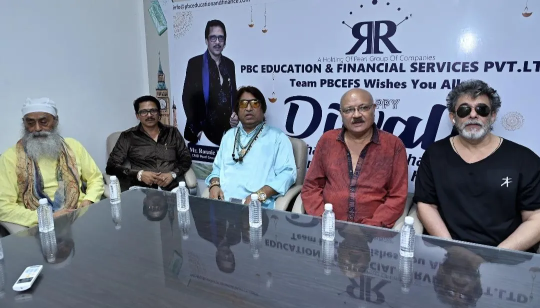 Diwali Ronnie R in board room with Deepak Tijori, Dilip Sen, Aroon Bakshi, Pankaj Berry -- Nov 2023